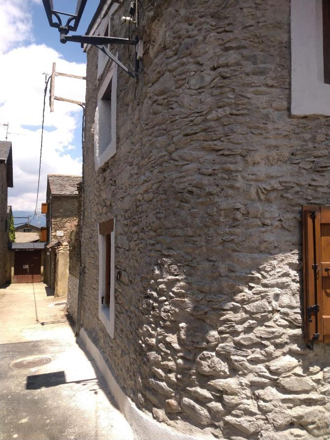 Cal Toni De Vilallobent Vilallovent Exterior foto